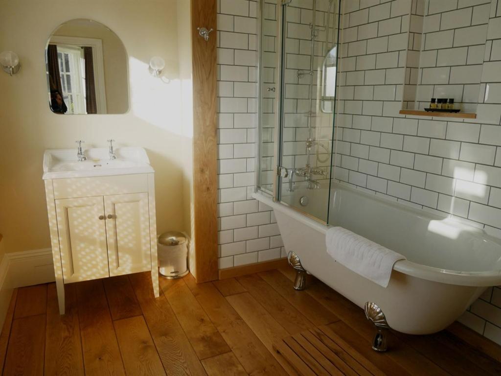 The White Hart Hotell Whitchurch  Eksteriør bilde