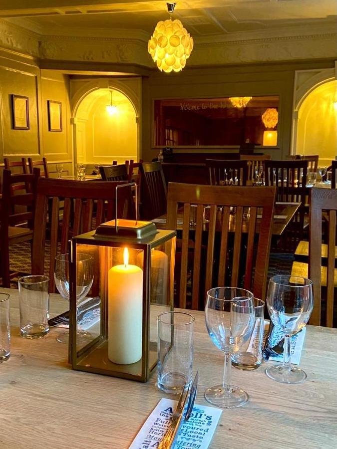 The White Hart Hotell Whitchurch  Eksteriør bilde